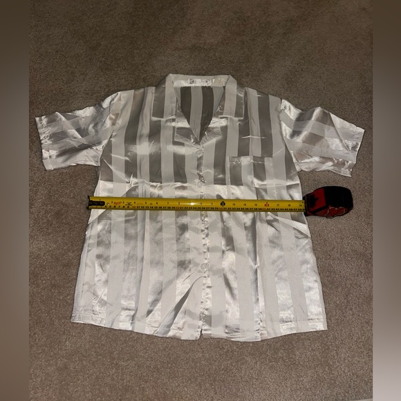 Women’s White Silk Striped Pyjamas - Picture 2 of 5